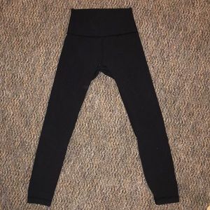 Lululemon Align’s 25”